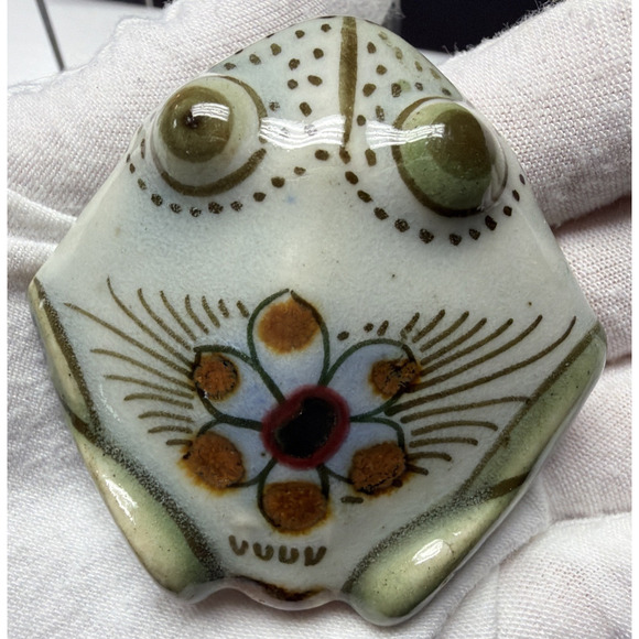 Vintage Mexican Folk Art Tonala Frog Toad Sitting Floral Painted Figurine - Picture 13 of 16